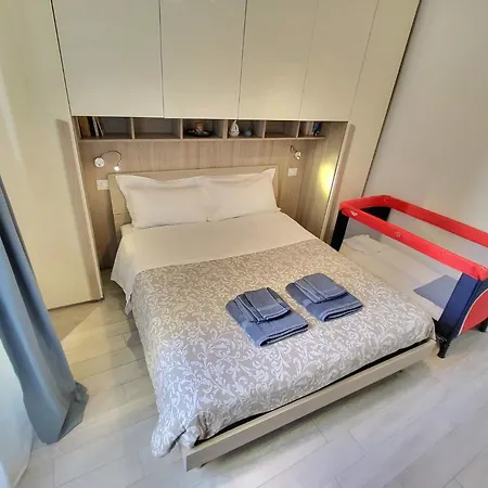 Poeti E Mainaei - Sailors & Poets 5 Terre